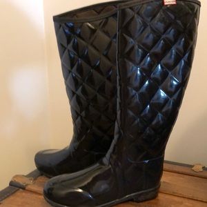 Hunter Quilted Rain Boots, excellent condition.